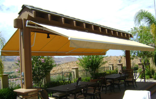 How Retractable Awnings Improve Your Lifestyle